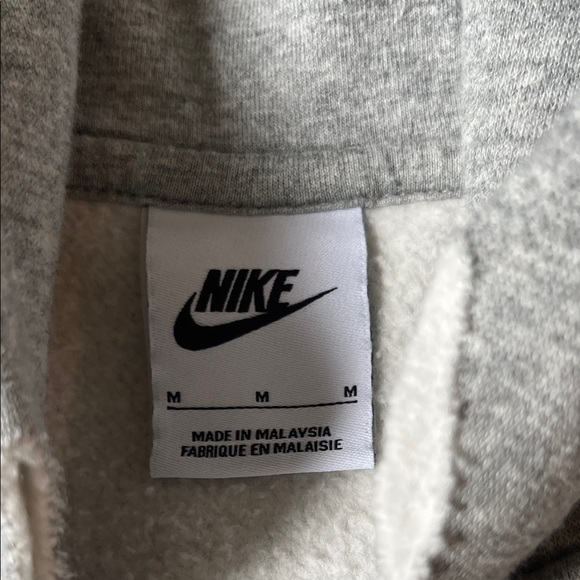Nike Heather Gray Pullover Hoodie Women’s M - Picture 2 of 3
